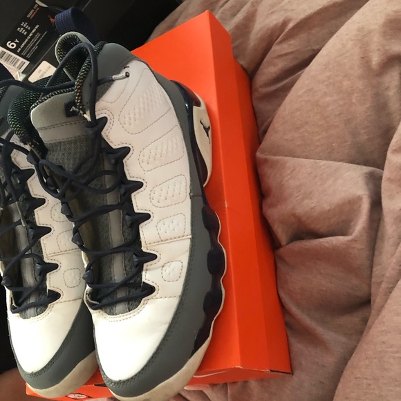 Imperial 9s Jordan Retro - Picture 3 of 3